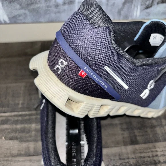 On Cloud 5 Midnight Chambray sneakers Men's SZ10.5 - Picture 13 of 14